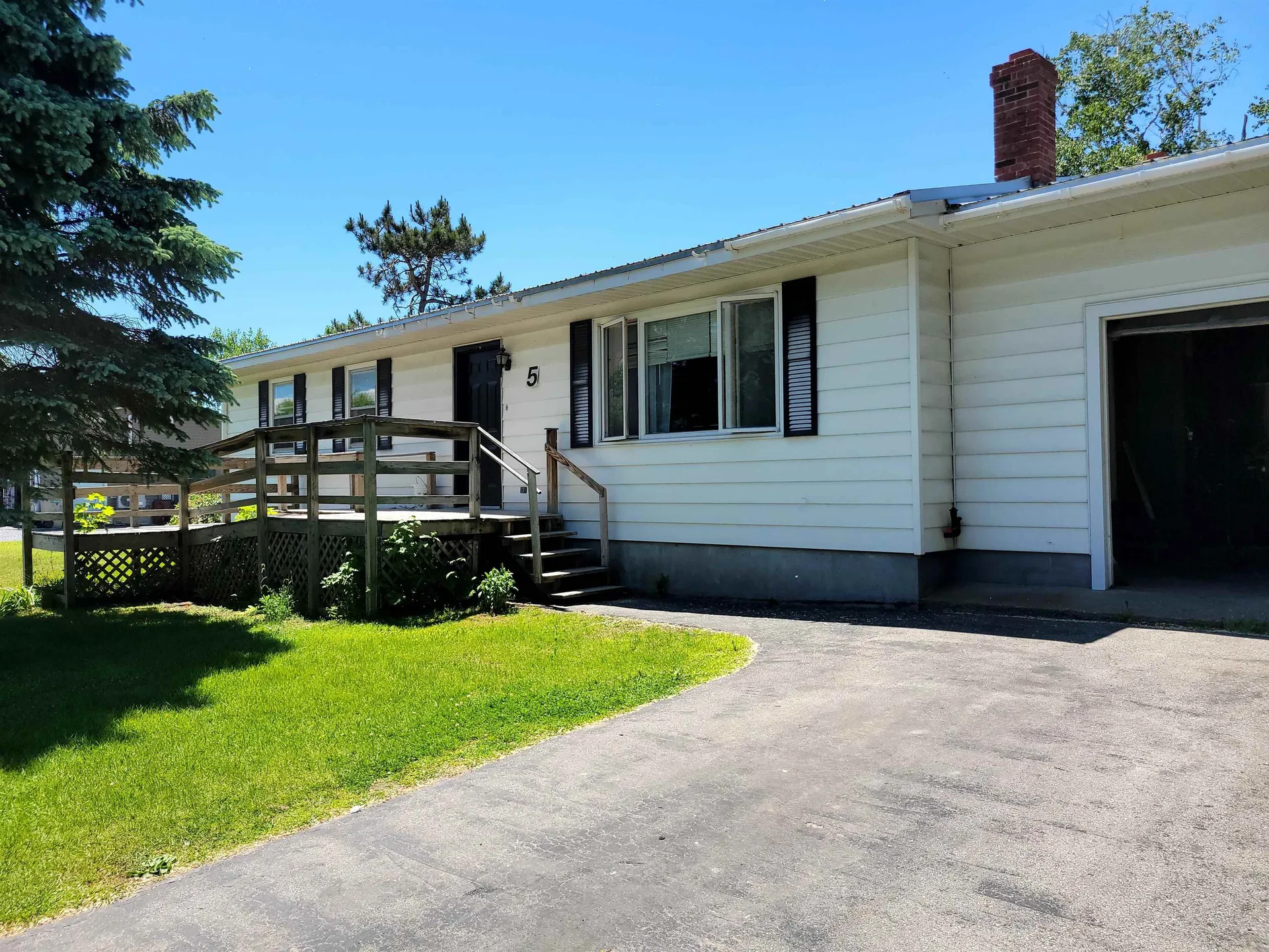5 Case Street Middlebury VT 05753