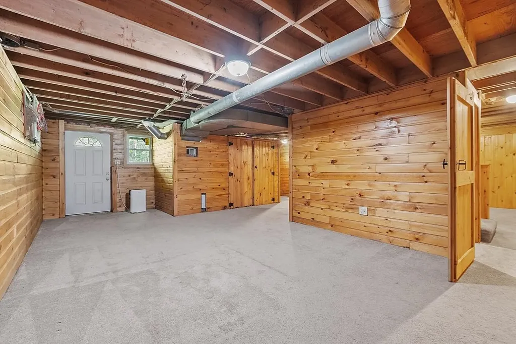39 Dollard Road Auburn NH 03032