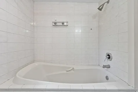 39 Dollard Road Auburn NH 03032