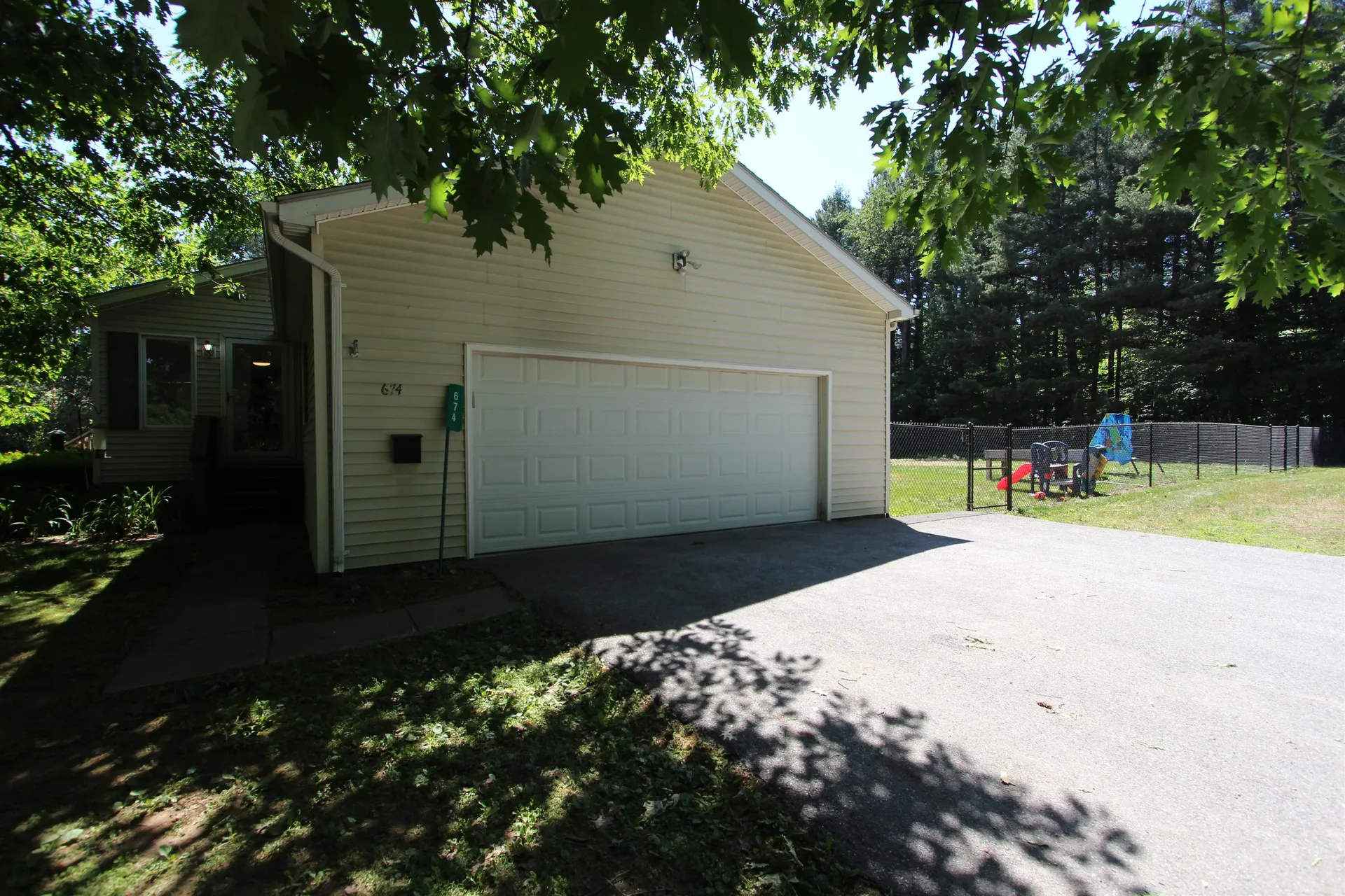 674 South Brownell Road Williston VT 05495