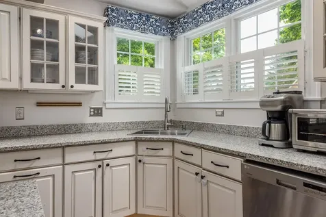 373 Broad Street Portsmouth NH 03801