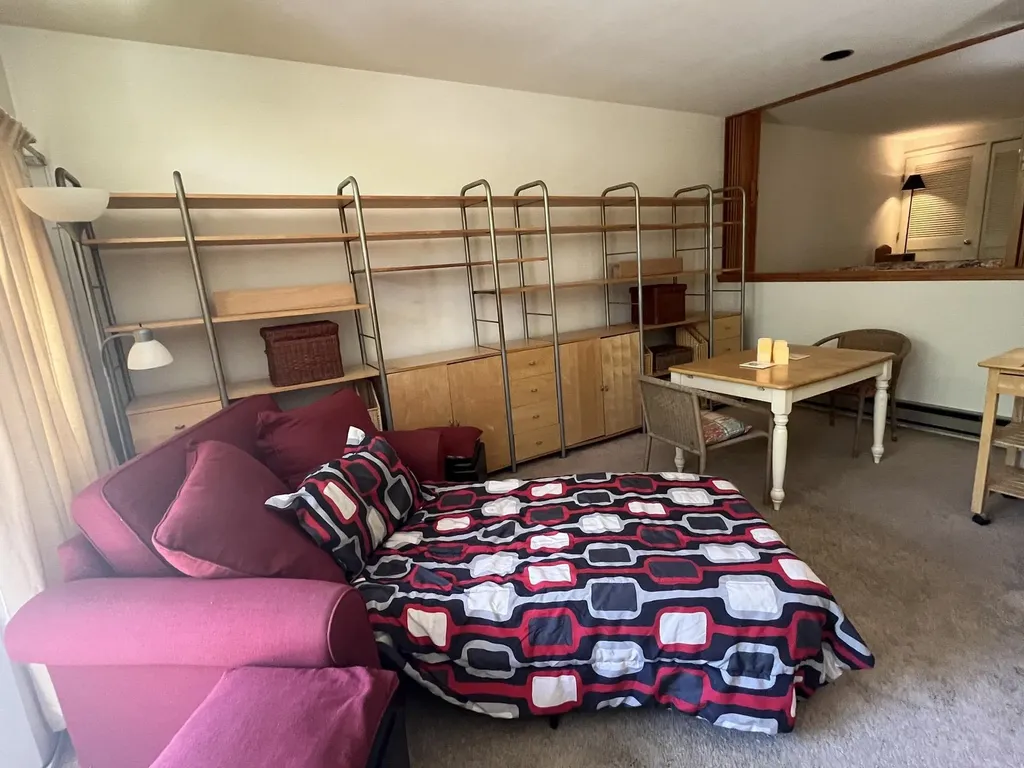 30 Mountainside Drive Warren VT 05674
