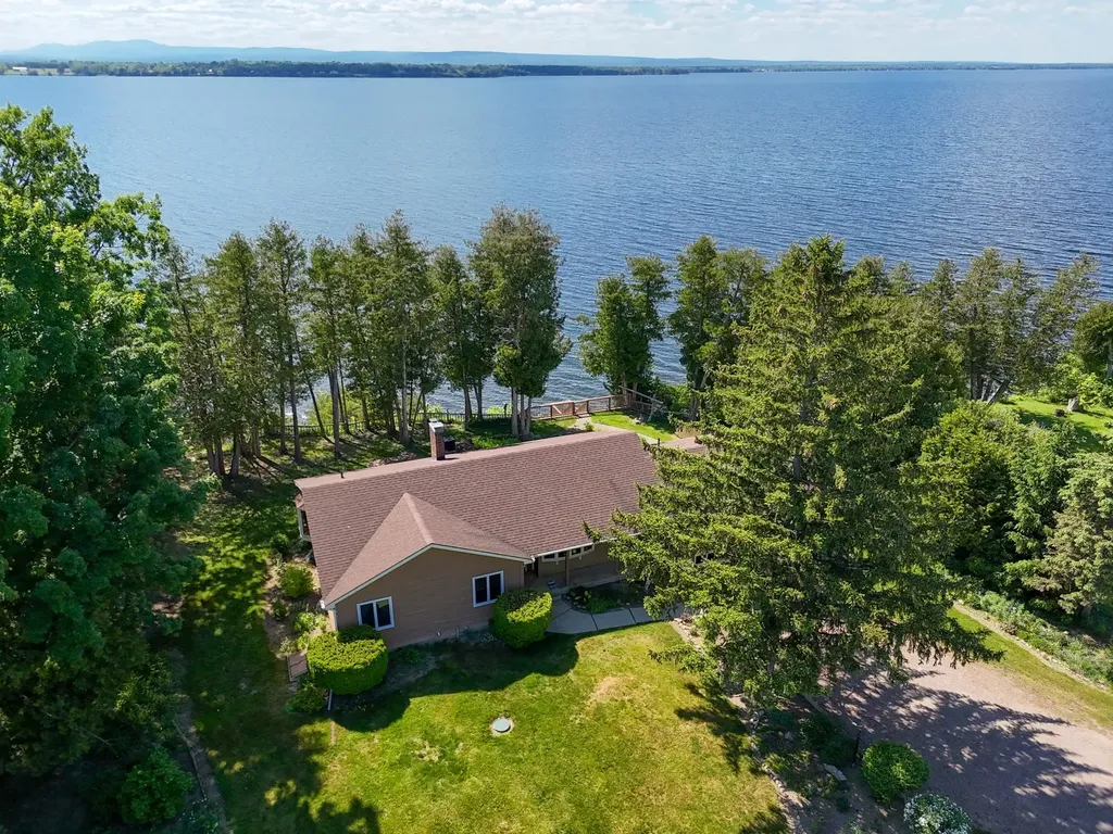 163 West Shore Road Grand Isle VT 05458