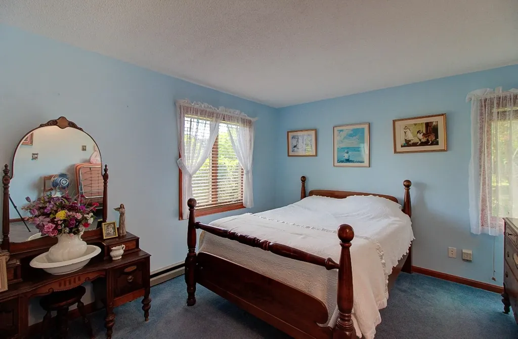 163 West Shore Road Grand Isle VT 05458