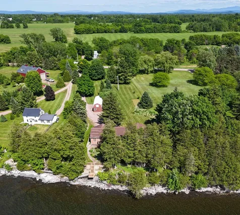 163 West Shore Road Grand Isle VT 05458