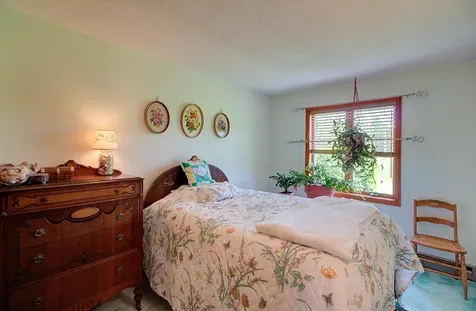 163 West Shore Road Grand Isle VT 05458