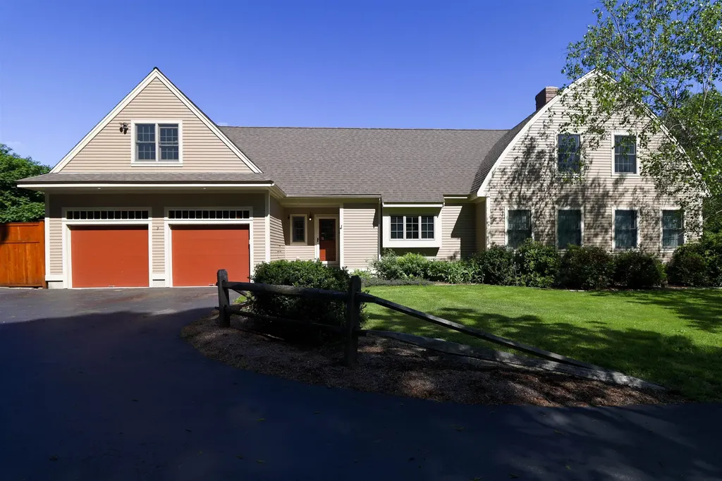 181 Bunker Hill Avenue Stratham NH 03885