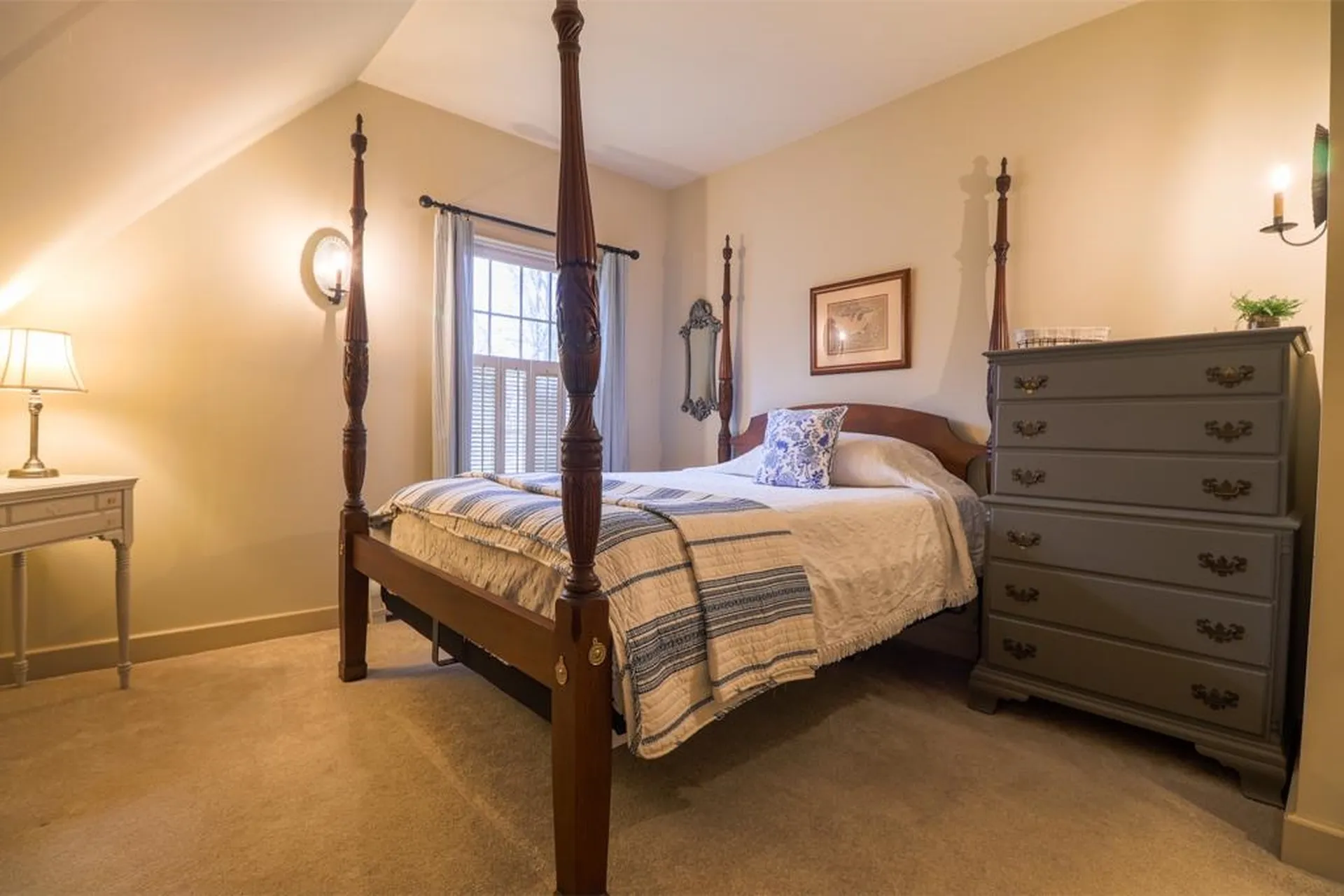 181 Bunker Hill Avenue Stratham NH 03885