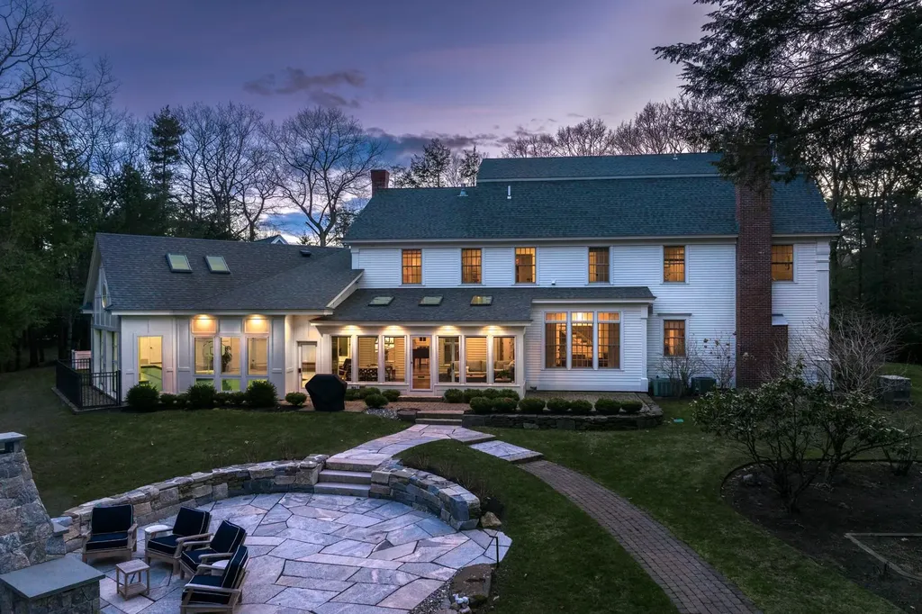 21 Cotton Farm Lane North Hampton NH 03862
