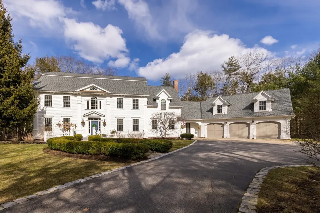 21 Cotton Farm Lane North Hampton NH 03862