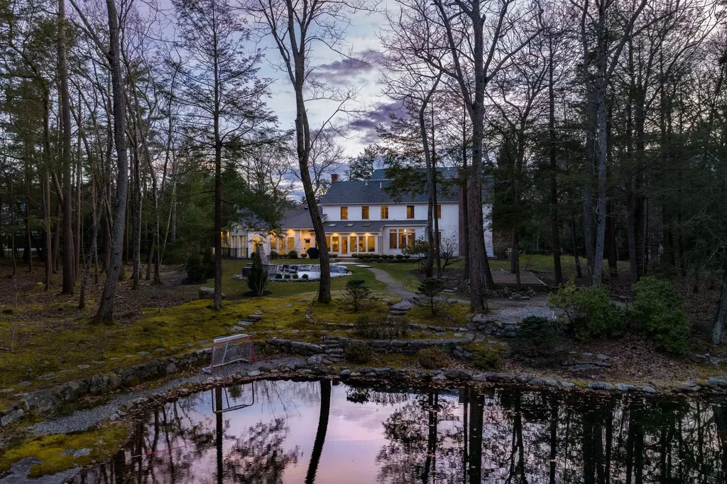 21 Cotton Farm Lane North Hampton NH 03862