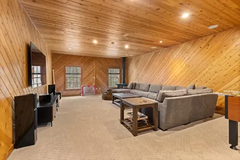 21 Cotton Farm Lane North Hampton NH 03862