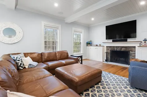 21 Cotton Farm Lane North Hampton NH 03862