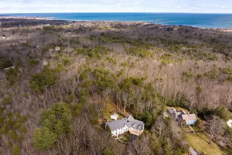 21 Cotton Farm Lane North Hampton NH 03862