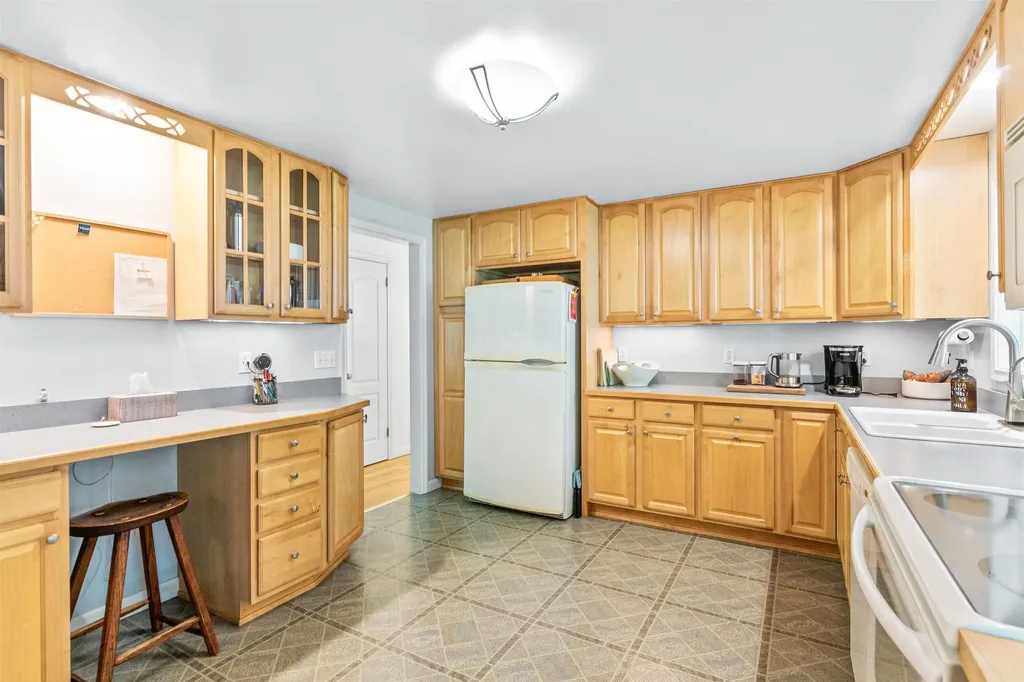 32 Birchwood Lane Burlington VT 05401