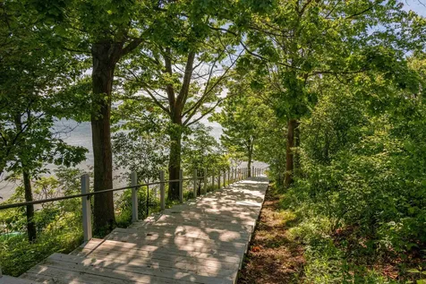 32 Birchwood Lane Burlington VT 05401