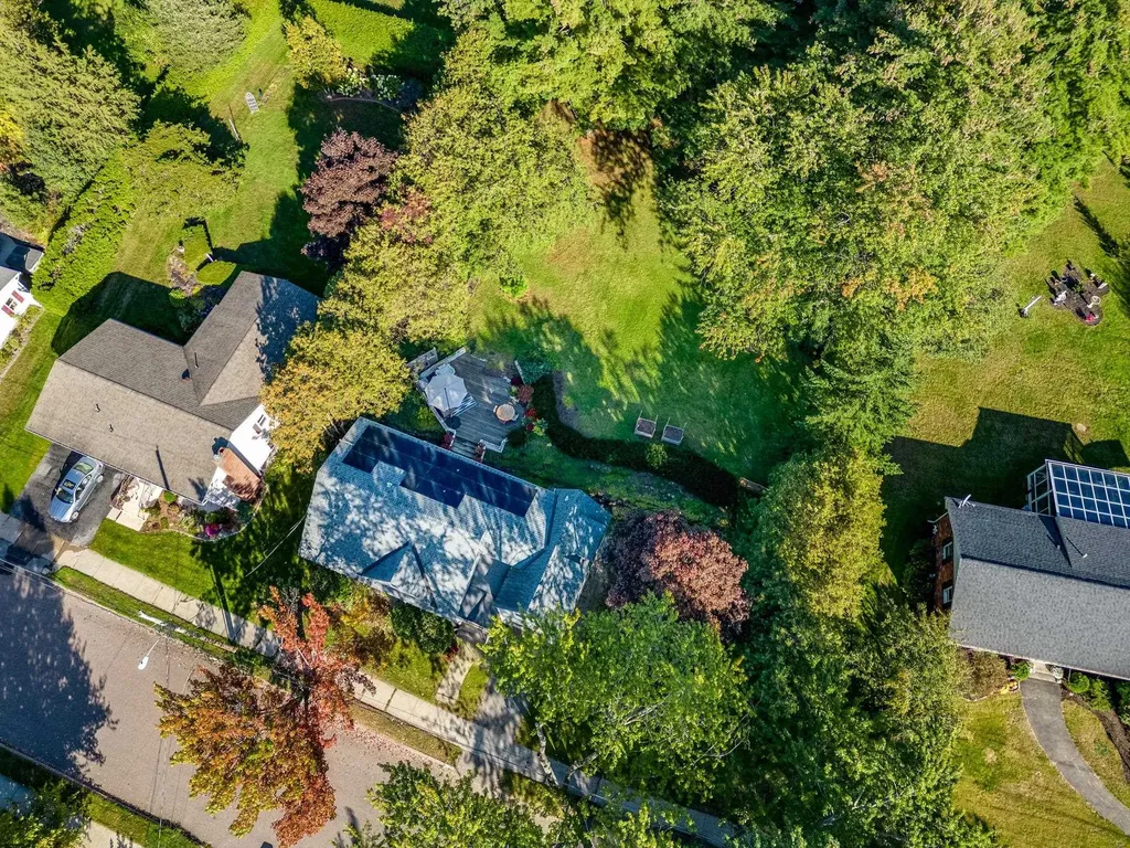 84 South Crest Drive Burlington VT 05401