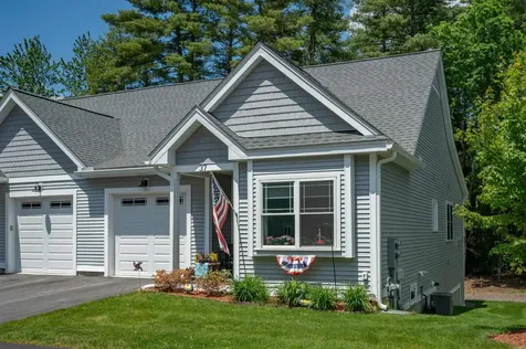 37 Abenaki Circle Merrimack NH 03054