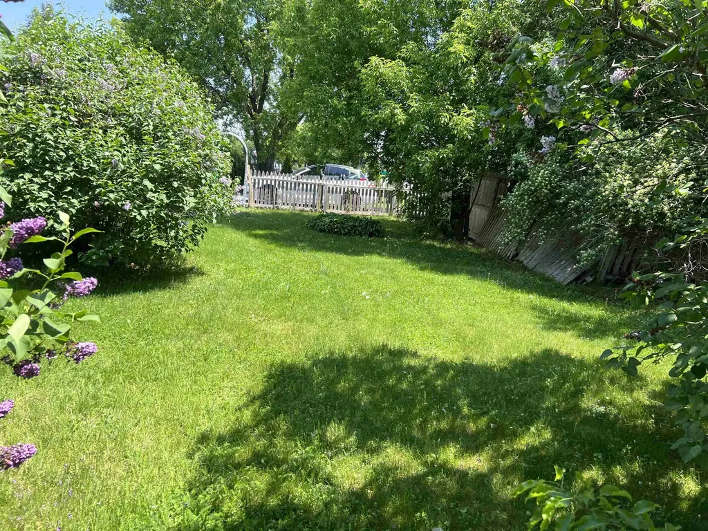 129 Monkton Road Ferrisburgh VT 05491