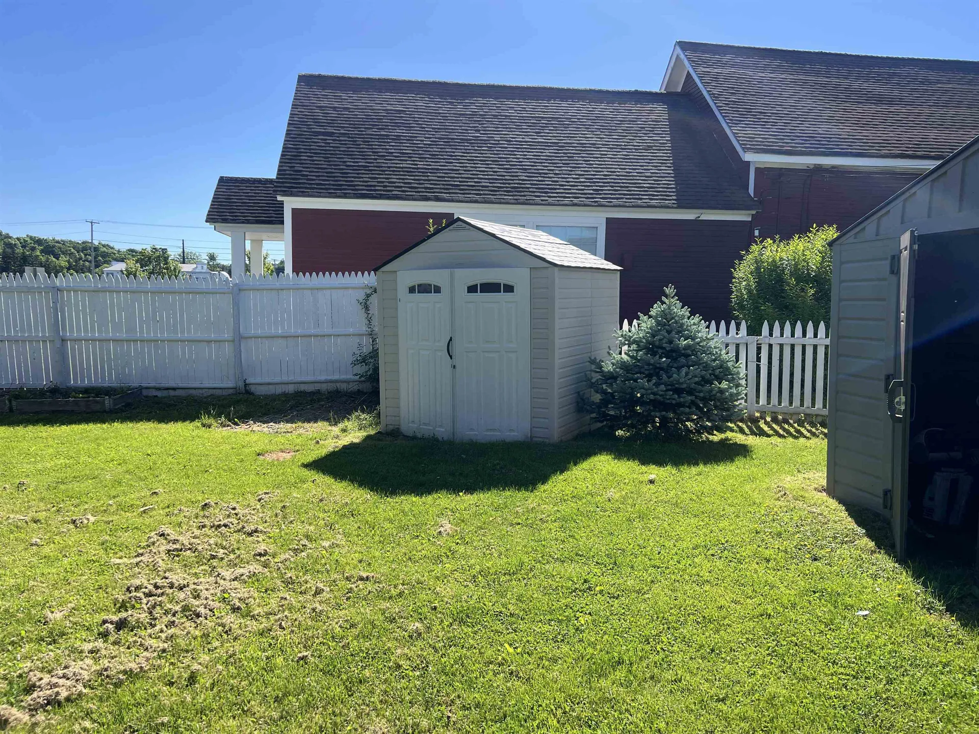 129 Monkton Road Ferrisburgh VT 05491