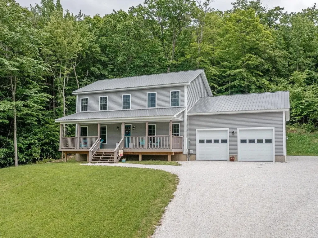 106 Lakeview Drive Monkton VT 05473