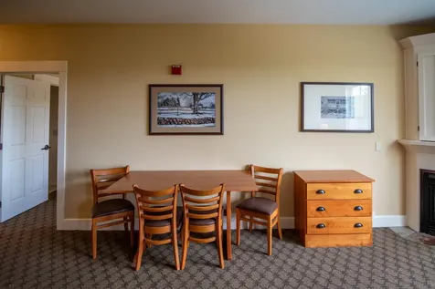 418 Qtr. I V Jackson Gore Inn Ludlow VT 05149