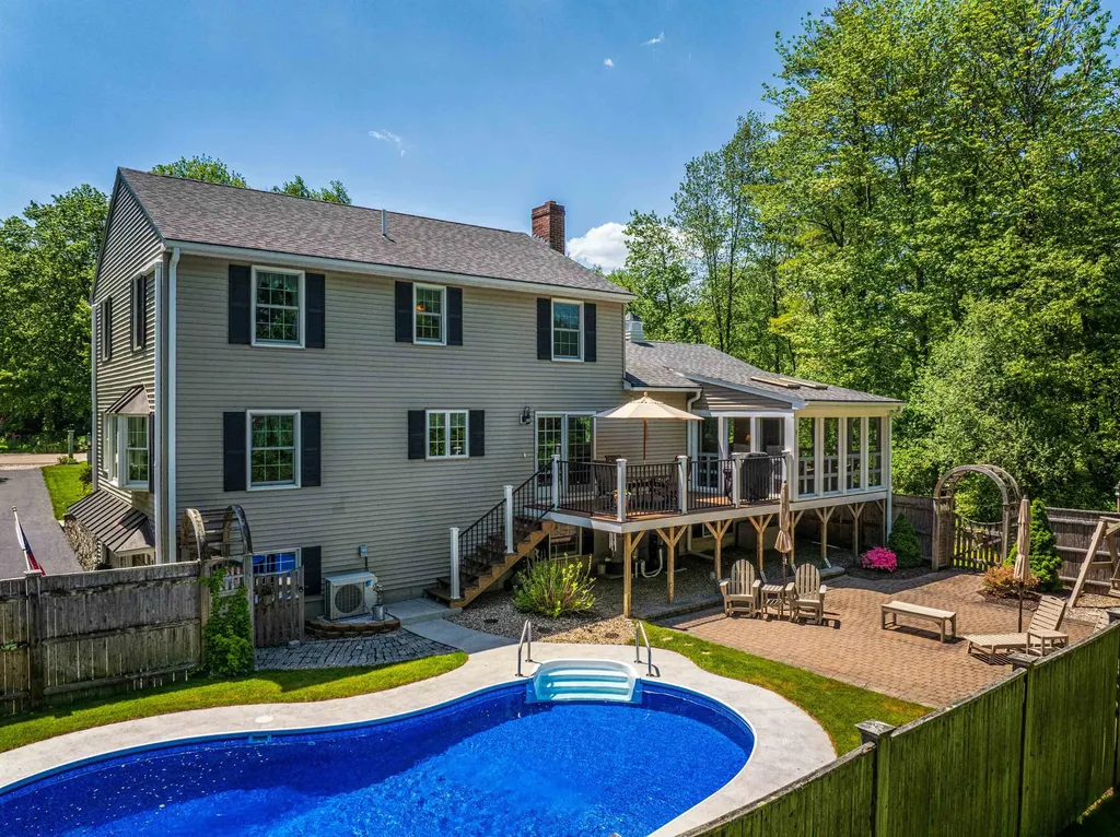 8 Brickyard Drive Dover NH 03820