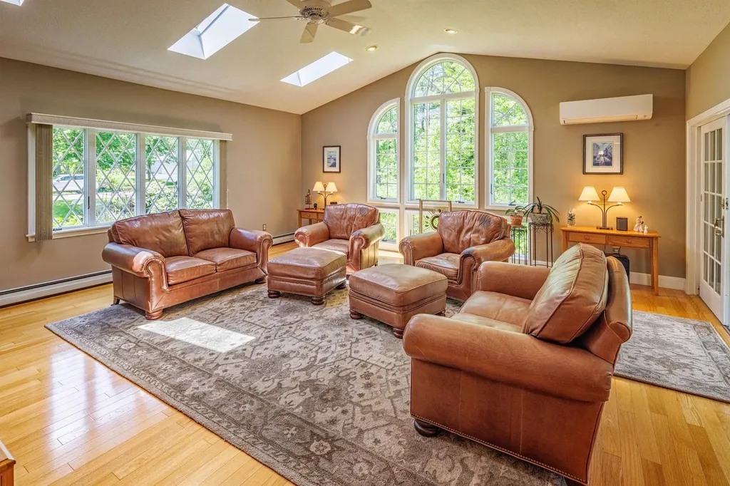 8 Brickyard Drive Dover NH 03820