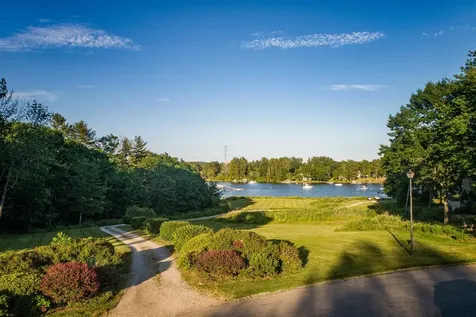 8 Brickyard Drive Dover NH 03820