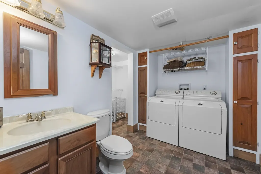 1725 Summer Street Bristol NH 03222