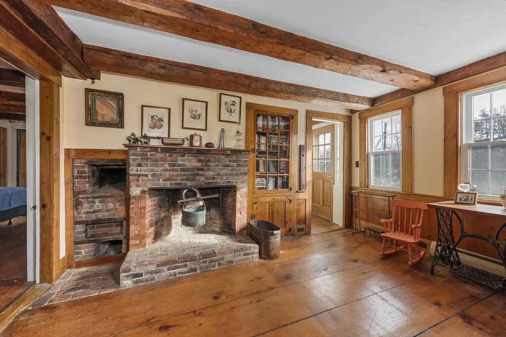 1725 Summer Street Bristol NH 03222