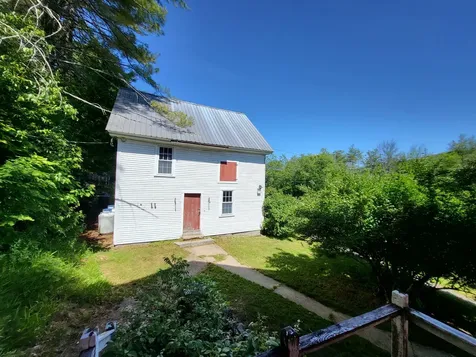 1725 Summer Street Bristol NH 03222
