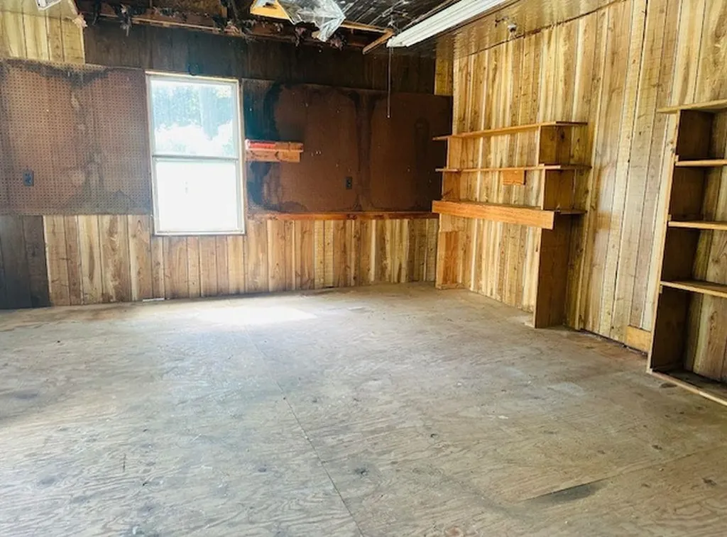 91 Pine Street Brattleboro VT 05301