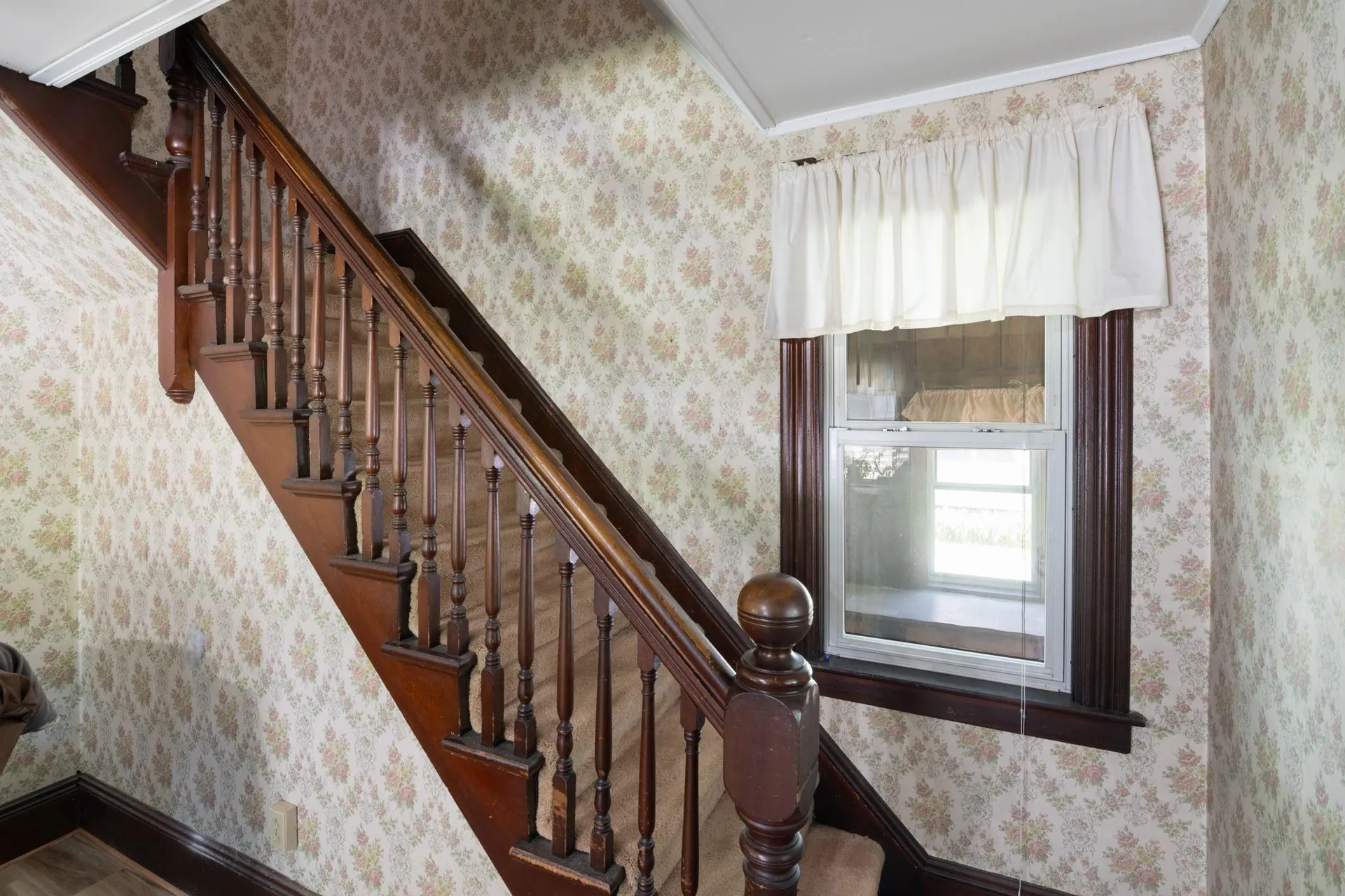 91 Pine Street Brattleboro VT 05301