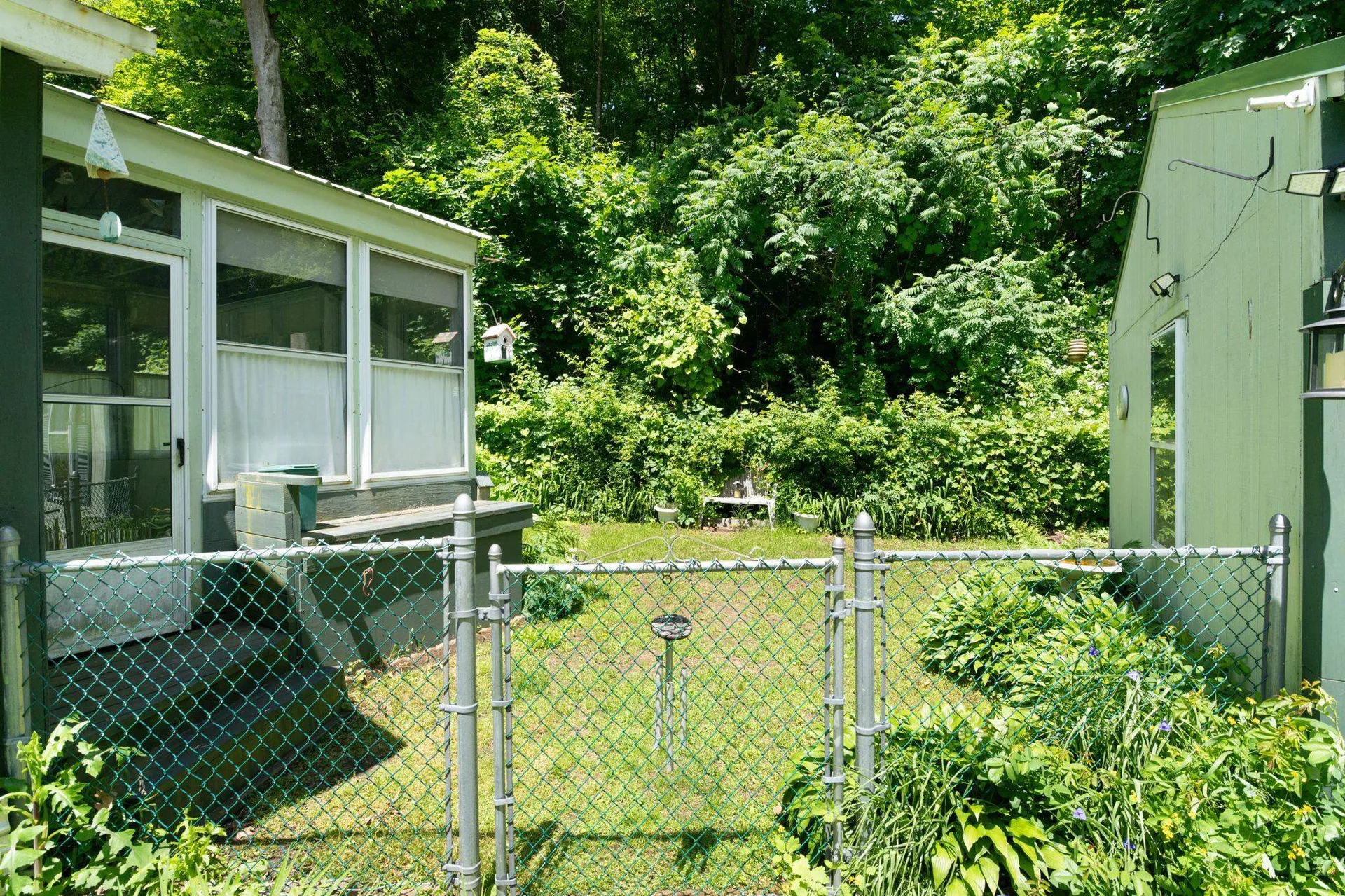 91 Pine Street Brattleboro VT 05301