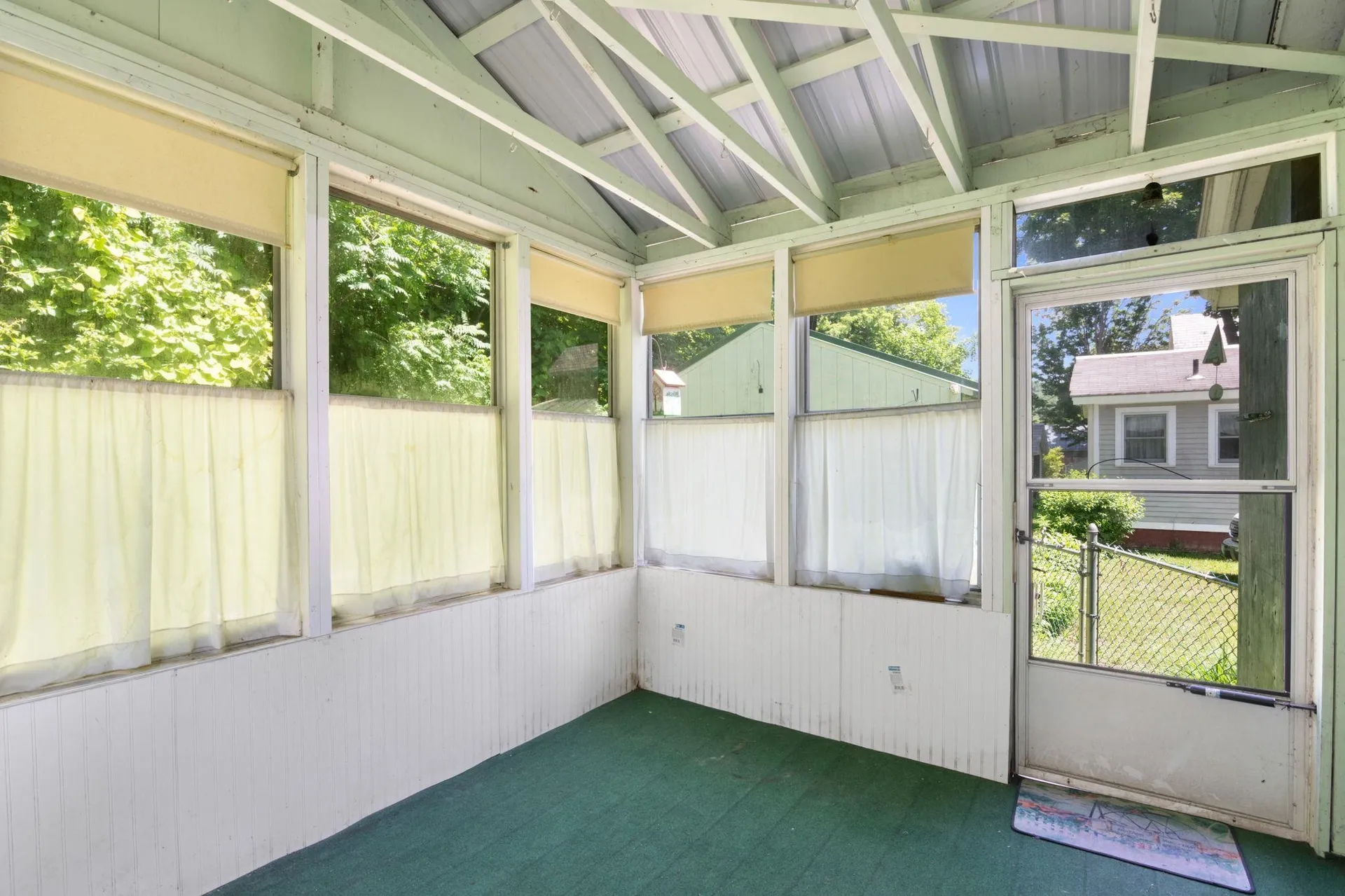 91 Pine Street Brattleboro VT 05301