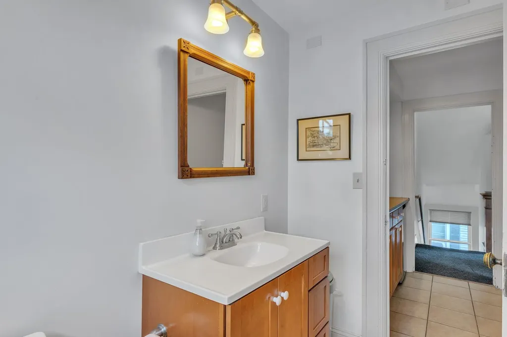 72 Hungerford Terrace Burlington VT 05401