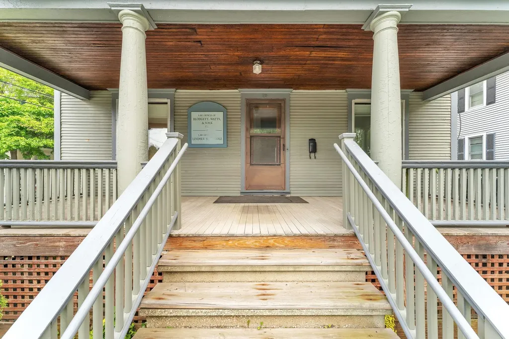72 Hungerford Terrace Burlington VT 05401