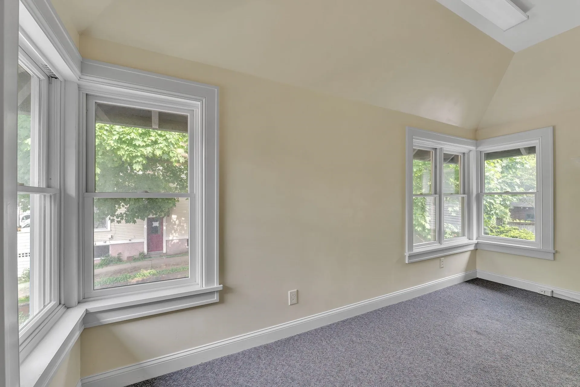 72 Hungerford Terrace Burlington VT 05401