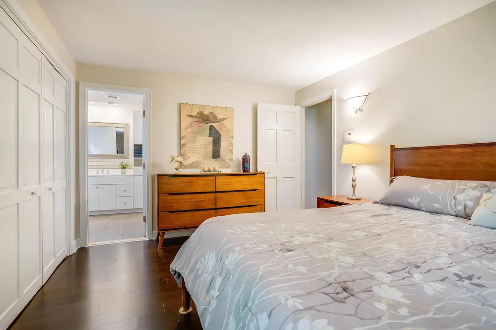 1 Whittaker Drive Stratham NH 03885