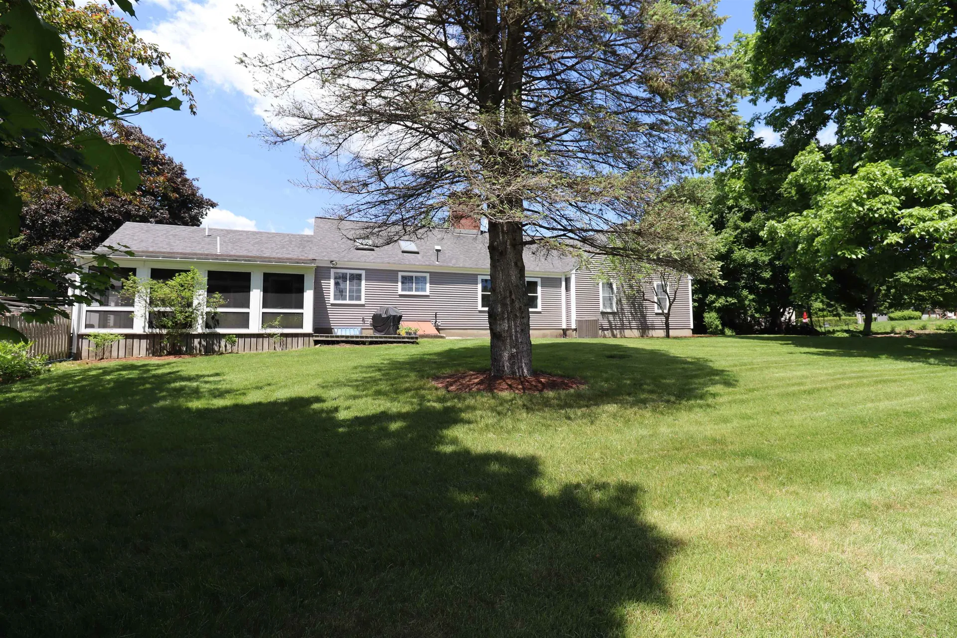 1 Whittaker Drive Stratham NH 03885
