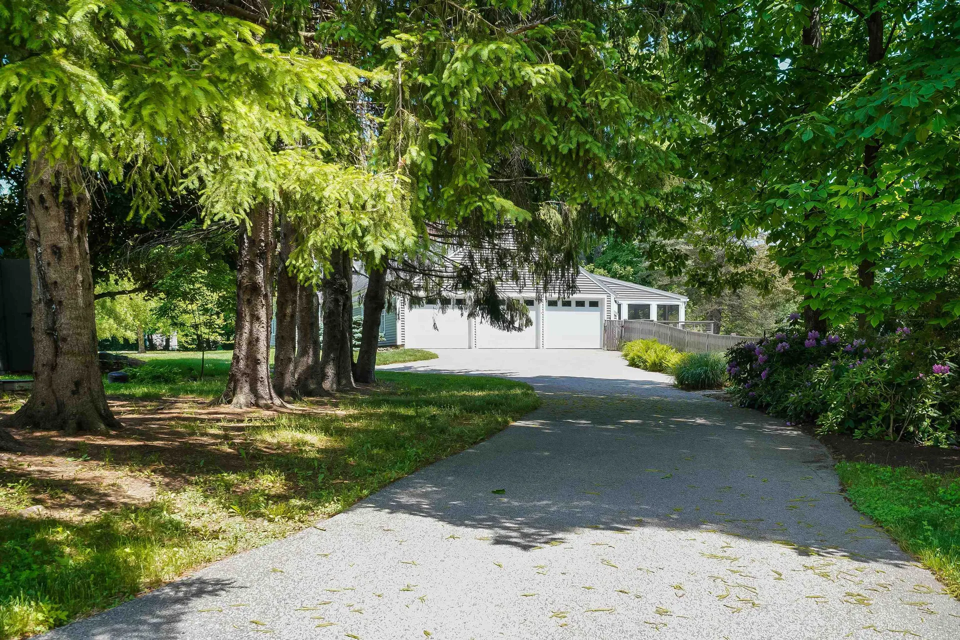 1 Whittaker Drive Stratham NH 03885