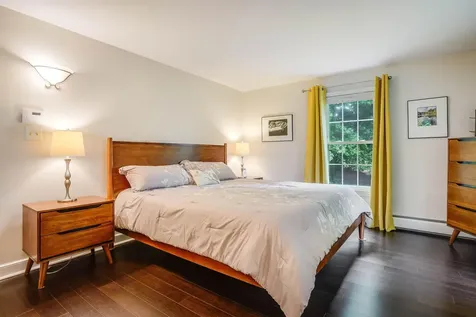 1 Whittaker Drive Stratham NH 03885