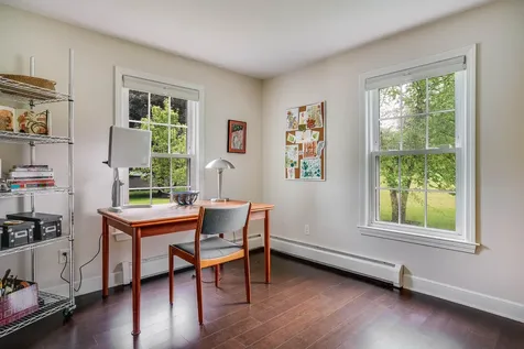 1 Whittaker Drive Stratham NH 03885