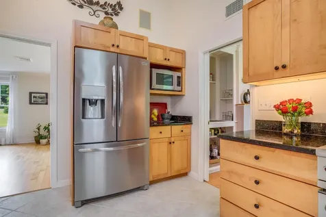 1 Whittaker Drive Stratham NH 03885