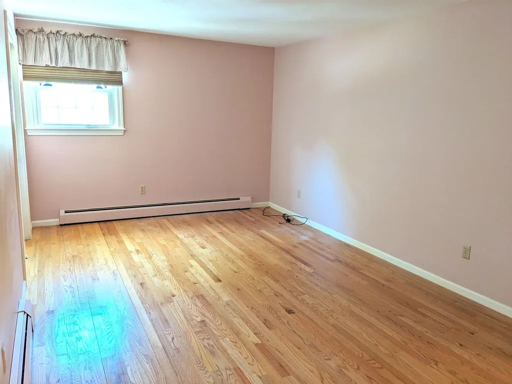 19 Sweetbriar Lane Hampton NH 03842