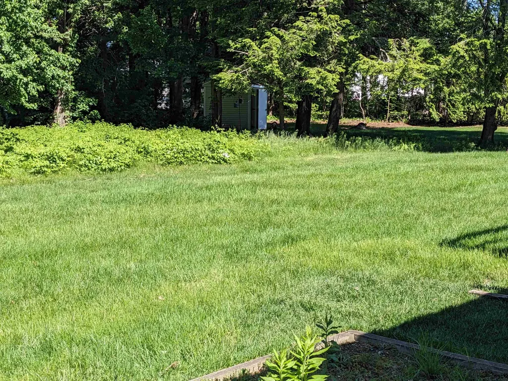 19 Sweetbriar Lane Hampton NH 03842