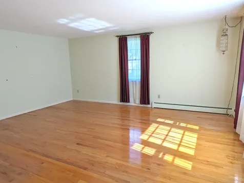 19 Sweetbriar Lane Hampton NH 03842