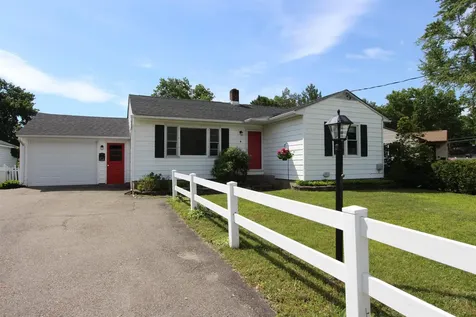 4 Pine Court Essex Junction VT 05452