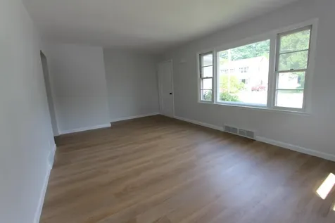 4 Pine Court Essex Junction VT 05452